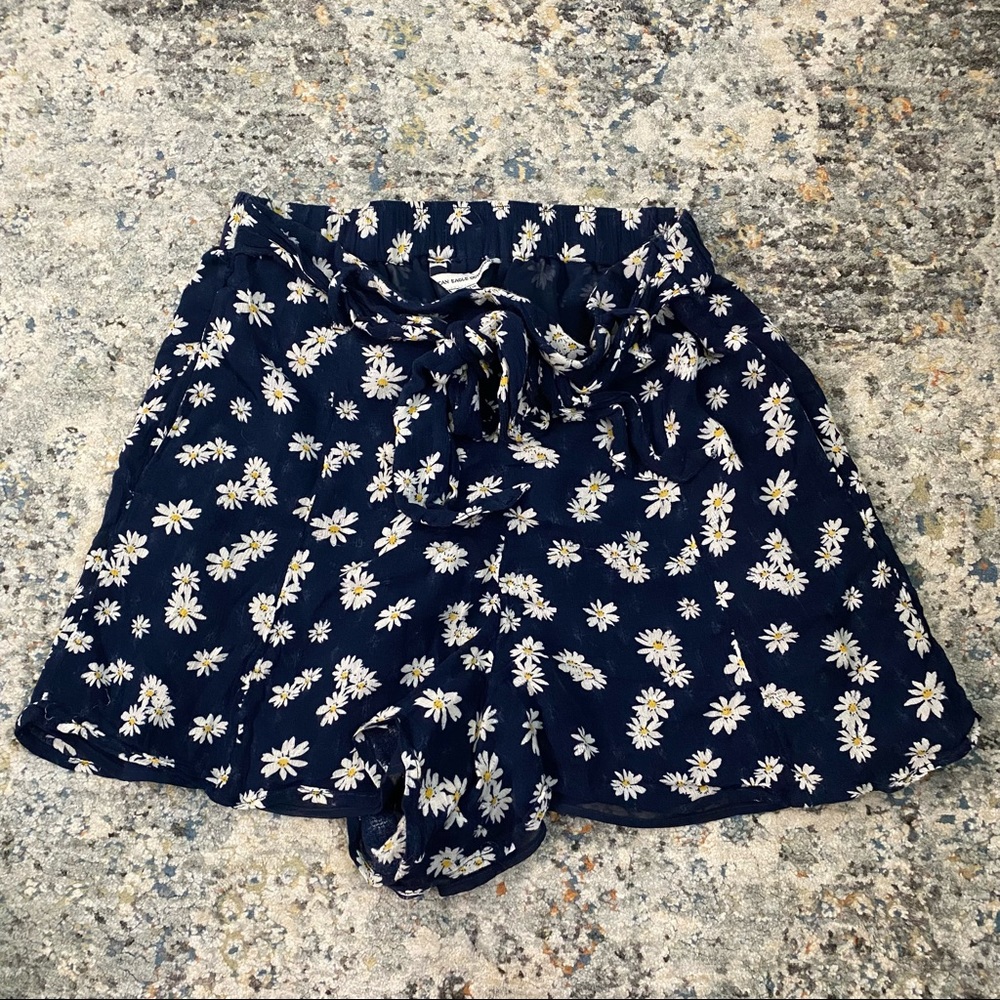 American Eagle Navy Blue Daisy High Waisted Shorts